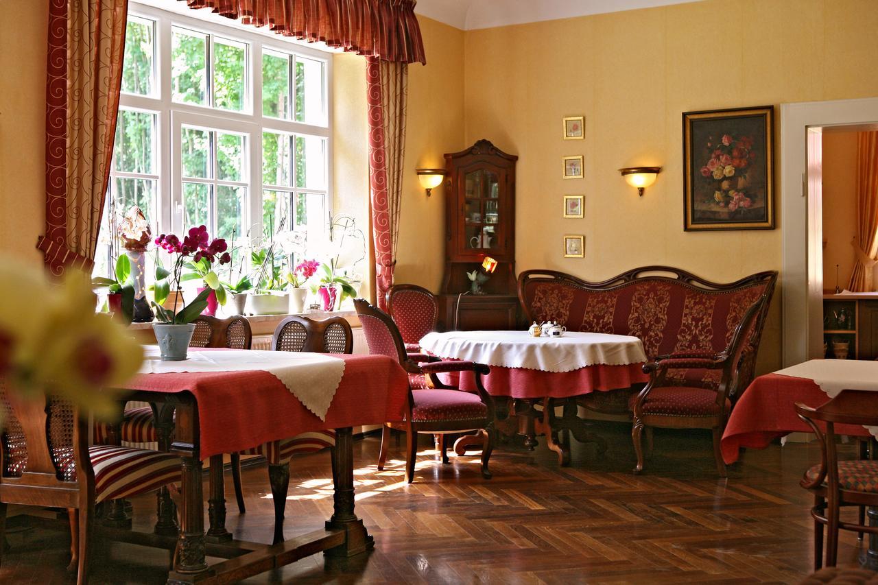 Rhoen Hotel Waldcafe St. Georg Staatsbad Brückenau Exteriér fotografie